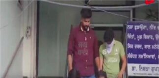 ਗੁਰਦੁਆਰੇ ਨੇੜੇ ਸਪਾ ਸੈਂਟਰ ਦੀ ਆੜ ‘ਚ ਚੱਲ ਰਹੇ ਦੇਹ ਵਪਾਰ ‘ਤੇ ਪੁਲਿਸ ਦਾ ਐਕਸ਼ਨ, ਕਈ ਮੁੰਡੇ-ਕੁੜੀਆਂ ਨੂੰ ਕੀਤਾ ਕਾਬੂ