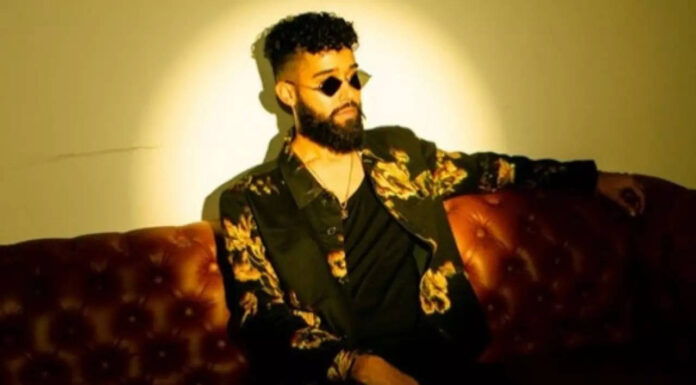 ਮਸ਼ਹੂਰ ਗਾਇਕ AP Dhillon ਦੇ ਘਰ ‘ਤੇ ਹੋਈ ਫ਼ਾਇਰਿੰਗ, ਗੈਂਗਸਟਰ ਨੇ ਲਈ ਜ਼ਿੰਮੇਵਾਰੀ