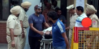 ਲੁਧਿਆਣਾ : ਲਵ ਮੈਰਿਜ ਕਰਵਾ ਕੇ ਸੁਰੱਖਿਆ ਲੈਣ ਅਦਾਲਤ ਆਏ ਕੁੜੀ-ਮੁੰਡੇ ਦਾ ਕੁੜੀ ਵਾਲੇ ਨੇ ਚੜ੍ਹਾਇਆ ਕੁੱਟਾਪਾ, ਹੋਇਆ ਹੰਗਾਮਾ