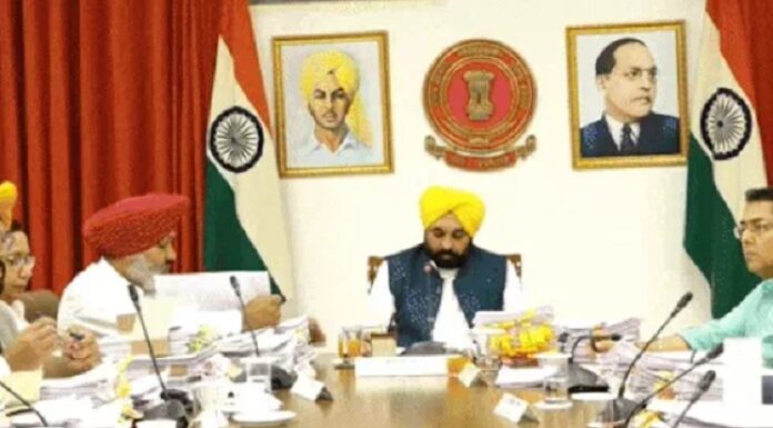 ਪੰਜਾਬ ‘ਚ ਵੱਡਾ ਪ੍ਰਸ਼ਾਸਨਿਕ ਫੇਰਬਦਲ, IAS ਤੇ PCS ਅਧਿਕਾਰੀਆਂ ਦੇ ਹੋਏ ਤਬਾਦਲੇ, ਵੇਖੋ ਲਿਸਟ