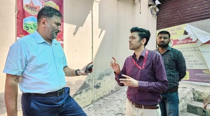 ਜਗਰਾਉਂ ‘ਚ ਪੰਜਾਬ ਨੈਸ਼ਨਲ ਬੈਂਕ ਦੇ ATM ‘ਚੋਂ 17 ਲੱਖ ਦੀ ਲੁੱਟ, ਚਾਰ ਨਕਾਬਪੋਸ਼ਾਂ ਨੇ ਕਟਰ ਨਾਲ ਕੱਟ ਕੇ ਲੁੱਟਿਆ ATM