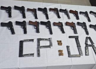 ਬ੍ਰੇਕਿੰਗ : ਜਲੰਧਰ ਪੁਲਿਸ ਨੇ ਅੰਤਰਰਾਜੀ ਗਨ ਮੋਡੀਊਲ ਦਾ ਕੀਤਾ ਪਰਦਾਫਾਸ਼, 18 ਹਥਿਆਰ, ਕਾਰਤੂਸ ਤੇ ਚਿੱਟਾ ਬਰਾਮਦ