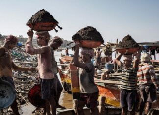 ਦੀਵਾਲੀ ਤੋਂ ਪਹਿਲਾਂ ਕੇਂਦਰ ਸਰਕਾਰ ਦਾ ਕਾਮਿਆਂ ਨੂੰ ਤੋਹਫਾ ! ਮਜ਼ਦੂਰਾਂ ਦੀ ਦਿਹਾੜੀ ‘ਚ ਕੀਤਾ ਵਾਧਾ