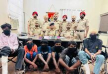 ਲੁਧਿਆਣਾ ‘ਚ ਲੁੱਟਾਂ-ਖੋਹਾਂ ਕਰਨ ਵਾਲੇ ਗਿਰੋਹ ਦੇ 13 ਮੈਂਬਰ ਆਏ ਅੜਿੱਕੇ, 74 ਮੋਬਾਈਲ ਤੇ 7 ਮੋਟਰਸਾਈਕਲ ਕੀਤੇ ਬਰਾਮਦ
