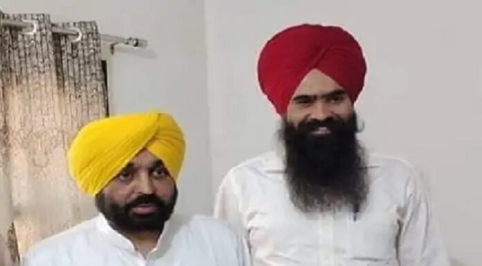 ਬ੍ਰੇਕਿੰਗ : CM ਮਾਨ ਨੇ ਆਪਣਾ OSD ਹਟਾਇਆ, ਪੰਜਾਬ ਮੰਤਰੀ ਮੰਡਲ ‘ਚ ਫੇਰਬਦਲ ਤੋਂ ਬਾਅਦ ਲਿਆ ਵੱਡਾ ਫੈਸਲਾ