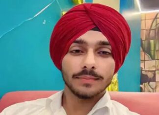 ਮੋਹਾਲੀ ਦੇ ਸਕੂਲ ‘ਚ 12 ਜਮਾਤ ਦੇ ਵਿਦਿਆਰਥੀ ਦੀ ਸ਼ੱਕੀ ਹਾਲਾਤਾਂ ‘ਚ ਮੌਤ, ਕਲਾਸ ਖੜ੍ਹਾ-ਖੜ੍ਹਾ ਹੀ ਅਚਾਨਕ ਡਿੱਗਿਆ