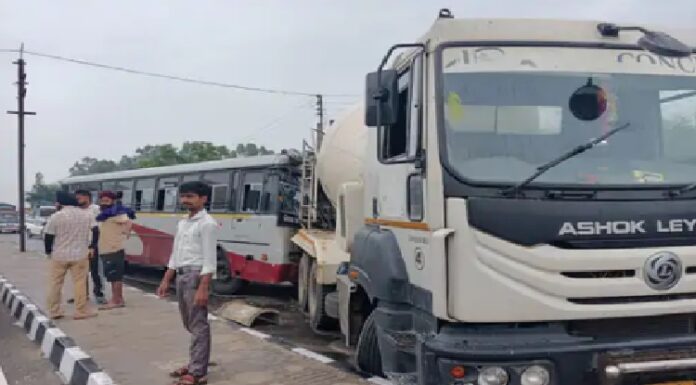 ਵੱਡਾ ਹਾਦਸਾ ! ਸਵਾਰੀਆਂ ਨਾਲ ਭਰੀ ਬੱਸ ਤੇ ਸੀਮਿੰਟ ਮਿਕਸਚਰ ਵਿਚਾਲੇ ਭਿਆਨਕ ਟੱਕਰ, 16 ਸਵਾਰੀਆਂ ਜ਼ਖਮੀ