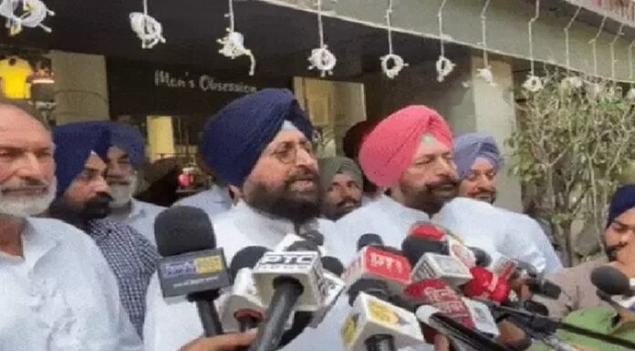 ਵੱਡੀ ਖਬਰ ! ਪੰਜਾਬ ਕਾਂਗਰਸ ਨੇ ਚੋਣ ਕਮਿਸ਼ਨ ਤੋਂ ਪੰਚਾਇਤੀ ਚੋਣਾਂ 3 ਹਫਤਿਆਂ ਲਈ ਮੁਲਤਵੀ ਕਰਨ ਦੀ ਕੀਤੀ ਮੰਗ, ਲਾਏ ਇਹ ਇਲਜ਼ਾਮ