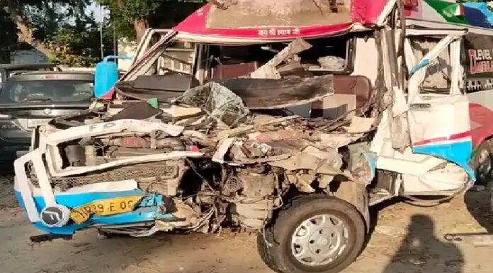 ਹੁਸ਼ਿਆਰਪੁਰ ‘ਚ ਮਰੀਜ਼ ਲੈ ਕੇ ਜਾ ਰਹੀ ਐਂਬੂਲੈਂਸ ਤੇ ਟਰੱਕ ਵਿਚਾਲੇ ਜਬਰਦਸਤ ਟੱਕਰ, ਔਰਤ ਦੀ ਮੌਤ, 5 ਜ਼ਖਮੀ