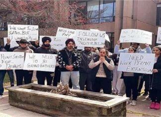 ਕੈਨੇਡਾ ਭਾਰਤੀ ਵਿਦਿਆਰਥੀਆਂ ਨੂੰ ਡਿਪੋਰਟ ਕਰਨ ਦੀ ਤਿਆਰੀ ‘ਚ, ਵਿਰੋਧ ‘ਚ ਸੜਕਾਂ ‘ਤੇ ਉਤਰੇ ਵਿਦਿਆਰਥੀ