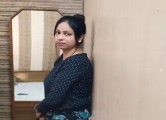 ਦਰਿੰਦਗੀ ! ਪਤੀ ਨੇ ਚਾਕੂ ਮਾਰ ਕੀਤਾ ਪਤਨੀ ਦਾ ਕਤਲ, ਅਪਾਹਜ ਬੇਟਾ ਹੋਣ ‘ਤੇ ਸੀ ਨਾਰਾਜ਼