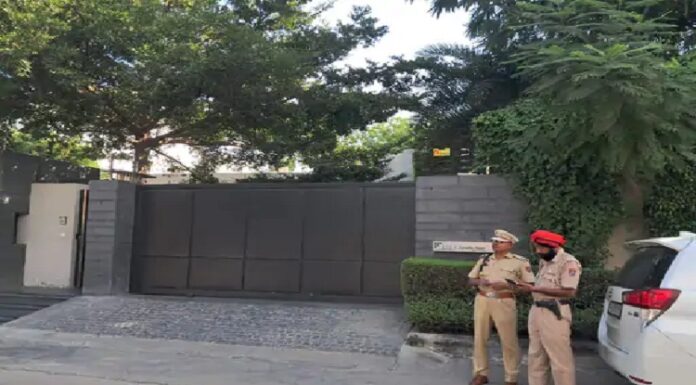 ਬ੍ਰੇਕਿੰਗ : ਲੁਧਿਆਣਾ ‘ਚ AAP ਸਾਂਸਦ ਅਰੋੜਾ ਦੇ ਘਰ ED ਨੇ ਮਾਰਿਆ ਛਾਪਾ, ਜਾਣੋ ਕੀ ਹੈ ਮਾਮਲਾ