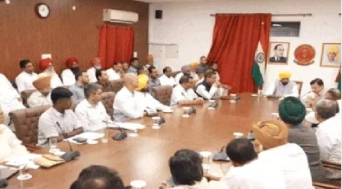 ਪੰਜਾਬ ‘ਚ ਭਲਕੇ ਸ਼ੁਰੂ ਹੋਵੇਗੀ ਝੋਨ ਦੀ ਖਰੀਦ, CM ਮਾਨ ਨਾਲ ਮੀਟਿੰਗ ਮਗਰੋਂ ਆੜ੍ਹਤੀਆਂ ਨੇ ਹੜਤਾਲ ਕੀਤੀ ਖਤਮ