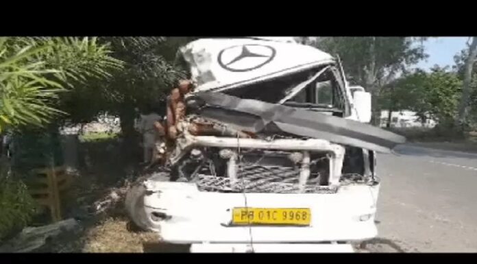 ਮਾਤਾ ਵੈਸ਼ਨੋ ਦੇਵੀ ਤੋਂ ਵਾਪਸ ਆ ਰਹੇ ਸ਼ਰਧਾਲੂਆਂ ਨਾਲ ਵਾਪਰਿਆ ਭਿਆਨਕ ਹਾਦਸਾ, 2 ਲੋਕਾਂ ਦੀ ਮੌਤ