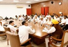 CM ਮਾਨ ਨੇ ਰਾਈਸ ਮਿੱਲਰਜ਼ ਐਸੋਸੀਏਸ਼ਨ ਨਾਲ ਕੀਤੀ ਮੀਟਿੰਗ, ਝੋਨੇ ਦੀ ਖਰੀਦ ਸਬੰਧ ਲਏ ਅਹਿਮ ਫ਼ੈਸਲੇ