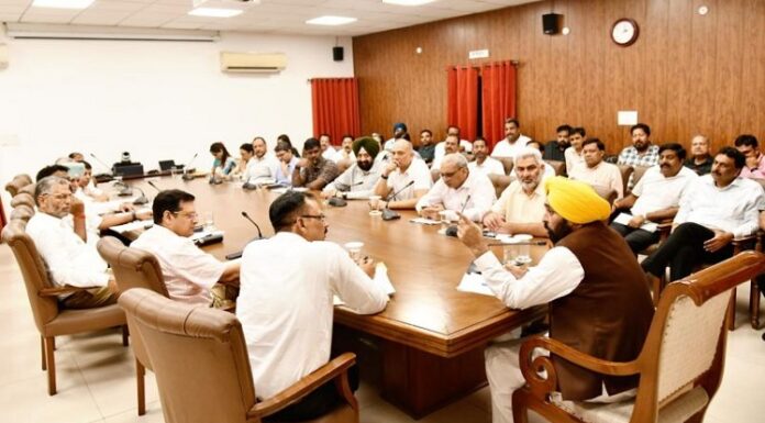 CM ਮਾਨ ਨੇ ਰਾਈਸ ਮਿੱਲਰਜ਼ ਐਸੋਸੀਏਸ਼ਨ ਨਾਲ ਕੀਤੀ ਮੀਟਿੰਗ, ਝੋਨੇ ਦੀ ਖਰੀਦ ਸਬੰਧ ਲਏ ਅਹਿਮ ਫ਼ੈਸਲੇ