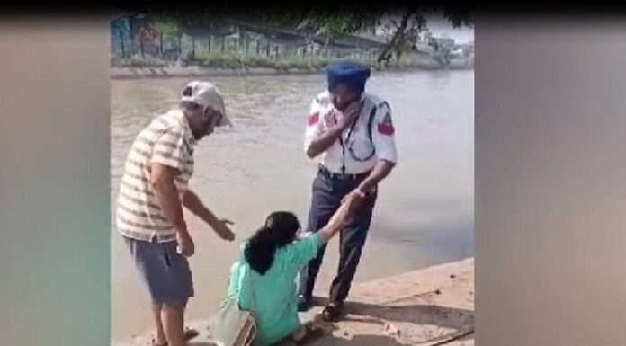 ਲੁਧਿਆਣਾ : ਨਹਿਰ ‘ਚ ਛਾਲ ਮਾਰਨ ਲੱਗੀ ਸੀ ਕੁੜੀ, ਮਸੀਹਾ ਬਣ ਕੇ ਪਹੁੰਚੇ ਟਰੈਫਿਕ ਮੁਲਾਜ਼ਮ ਨੇ ਬਚਾਈ ਜਾਨ