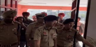 ਬ੍ਰੇਕਿੰਗ : ਜਲੰਧਰ ਪੁੱਜੇ DGP ਗੌਰਵ ਯਾਦਵ, ਅਚਨਚੇਤ ਥਾਣੇ ਦਾ ਕੀਤਾ ਨਿਰੀਖਣ, ਦਿੱਤੇ ਸਖਤ ਨਿਰਦੇਸ਼