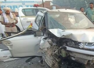 ਭਿਆਨਕ ਹਾਦਸਾ ! ਸਸਕਾਰ ’ਤੇ ਜਾ ਰਹੇ ਪਰਿਵਾਰ ਦੀ ਡਿਵਾਈਡਰ ਨਾਲ ਟਕਰਾਈ ਕਾਰ, 2 ਦੀ ਮੌਕੇ ‘ਤੇ ਮੌਤ