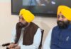 CM ਭਗਵੰਤ ਮਾਨ PTM ‘ਚ ਸ਼ਾਮਲ ਹੋਣ ਲਈ ਨੰਗਲ ਦੇ ਸਕੂਲ ਪਹੁੰਚੇ, ਵਿਦਿਆਰਥੀਆਂ ਨਾਲ ਕੀਤੀ ਮੁਲਾਕਾਤ