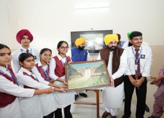 ਸਿੱਖਿਆ ਖੇਤਰ ’ਚ ਕ੍ਰਾਂਤੀਕਾਰੀ ਬਦਲਾਅ ਦੇ ਰਾਹ ’ਤੇ ਪੰਜਾਬ, ਸਰਕਾਰੀ ਸਕੂਲਾਂ ਦੇ ਮੈਗਾ PTM ‘ਚ 27 ਲੱਖ ਮਾਪਿਆਂ ਨੇ ਕੀਤੀ ਸ਼ਿਰਕਤ