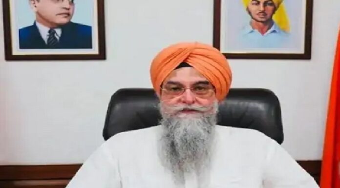ਵਿਧਾਨ ਸਭਾ ਦੇ ਸਪੀਕਰ ਸੰਤਵਾਂ ਨੇ ਅਧਿਆਪਕਾਂ ਨੂੰ ਭੇਜਿਆ ਨੋਟਿਸ, ਵਿਧਾਇਕ ਨੂੰ ਨਹੀਂ ਦਿੱਤਾ ਸੀ ਸਨਮਾਨ