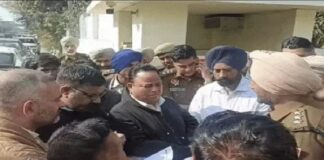 ਜਲੰਧਰ ‘ਚ ਸੰਤ ਨਿਰੰਜਨ ਦਾਸ ਨੂੰ ਕਤਲ ਦੀ ਧਮਕੀ, ਸੋਸ਼ਲ ਮੀਡੀਆ ‘ਤੇ ਲਾਈਵ ਆ ਕੇ ਕੱਢੀਆਂ ਸ੍ਰੀ ਗੁਰੂ ਰਵਿਦਾਸ ਨੂੰ ਗਾਲ੍ਹਾਂ