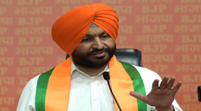 ਕੇਂਦਰੀ ਮੰਤਰੀ ਰਵਨੀਤ ਬਿੱਟੂ ਦਾ ਵੱਡਾ ਬਿਆਨ ! BJP ਦਾ ਵਿਰੋਧ ਕਰ ਰਹੇ ਕਿਸਾਨ ਆਗੂਆਂ ਦੀ ਜਾਇਦਾਦ ਦੀ ਕਰਾਂਗੇ ਜਾਂਚ