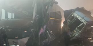 ਜਲੰਧਰ ‘ਚ ਸੰਘਣੀ ਧੁੰਦ ਕਾਰਨ ਟੂਰਿਸਟ ਬੱਸ ਤੇ ਟਰੱਕ ਵਿਚਾਲੇ ਜ਼ਬਰਦਸਤ ਟੱਕਰ, ਸਵਾਰੀਆਂ ਤੇ ਡਰਾਈਵਰ ਗੰਭੀਰ ਜ਼ਖਮੀ