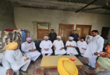 ਕੇਂਦਰੀ ਮੰਤਰੀ ਰਵਨੀਤ ਬਿੱਟੂ ਨੇ ਮੁੱਖ ਮੰਤਰੀ ਦੇ ਅਹੁਦੇ ਲਈ ਠੋਕੀ ਦਾਅਵੇਦਾਰੀ, ਕਿਹਾ- ਆਪ ਨੂੰ ਸਰਕਾਰ ਚਲਾਉਣੀ ਨੀਂ ਆਉਂਦੀ