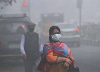 ਵੱਡੀ ਖਬਰ ! ਪੰਜਾਬ ਦੇ 5 ਜ਼ਿਲਿਆਂ ‘ਚ ਖਤਰਨਾਕ ਪੱਧਰ ‘ਤੇ AQI, ਸਾਹ ਤੇ ਦਿਲ ਦੀਆਂ ਬਿਮਾਰੀਆਂ ਦੇ ਮਰੀਜ਼ਾਂ ਲਈ ਵਧਿਆ ਖ਼ਤਰਾ