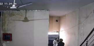 ਨਕਲੀ ਪੁਲਿਸ ਮੁਲਾਜ਼ਮ ਬਣ ਕੇ ਘਰ ਵੜੇ 3 ਬਦਮਾਸ਼, ਸ਼ੱਕ ਹੋਣ ‘ਤੇ ਪਰਿਵਾਰ ਨੇ ਪਾਇਆ ਰੌਲਾ, ਫਿਰ…..