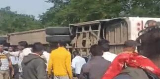 ਮਹਾਰਾਸ਼ਟਰ ‘ਚ ਭਿਆਨਕ ਬੱਸ ਹਾਦਸਾ, 12 ਯਾਤਰੀਆਂ ਦੀ ਮੌਤ, 18 ਜ਼ਖਮੀ