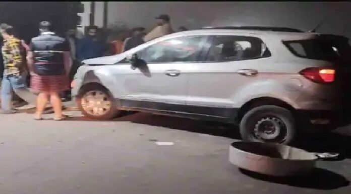 ਲੁਧਿਆਣਾ ‘ਚ ਤੇਜ਼ ਰਫਤਾਰ ਕਾਰ ਚਾਲਕ ਦਾ ਕਾਰਾ ! ਸੜਕ ‘ਤੇ ਖੜ੍ਹੇ ਵਾਹਨਾਂ ਨੂੰ ਮਾਰੀ ਟੱਕਰ, ਮੱਚੀ ਹਫੜਾ-ਦਫੜੀ