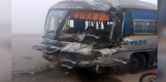 ਸੰਘਣੀ ਧੁੰਦ ਕਾਰਨ ਵਾਪਰਿਆ ਵੱਡਾ ਹਾਦਸਾ ! ਟਰਾਲੇ ਨਾਲ ਟਕਰਾਈ PRTC ਦੀ ਬੱਸ, ਕੰਡਕਟਰ ਸਣੇ ਕਈ ਸਵਾਰੀਆਂ ਜ਼ਖਮੀ