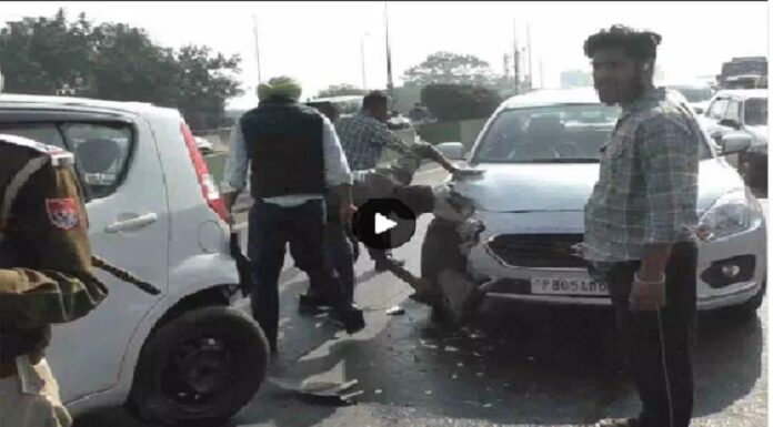 ਲੁਧਿਆਣਾ ‘ਚ ਹਾਈਵੇ ‘ਤੇ ਇਕ ਤੋਂ ਬਾਅਦ ਇਕ 4 ਕਾਰਾਂ ਦੀ ਹੋਈ ਟੱਕਰ, ਲੱਗ ਗਿਆ ਲੰਮਾ ਜਾਮ