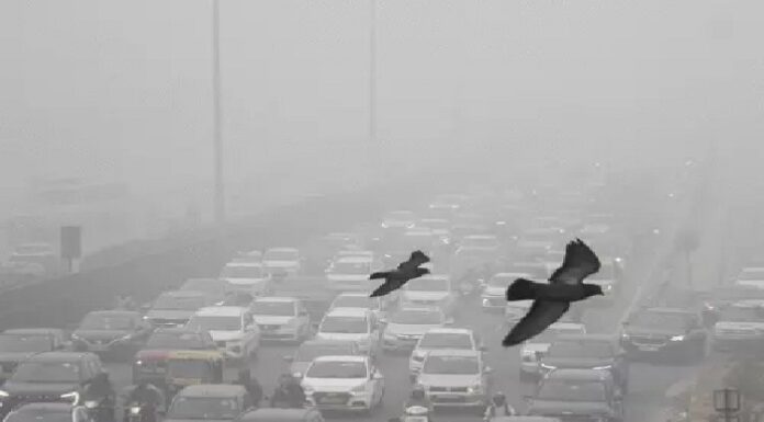 ਦਿੱਲੀ ‘ਚ ਪ੍ਰਦੂਸ਼ਣ ਕਾਰਨ ਹਵਾ ਹੋਈ ਜ਼ਹਿਰੀਲੀ, AQI 500 ਤੋਂ ਪਾਰ, ਸਾਰੇ ਸਕੂਲ-ਕਾਲਜ ਬੰਦ