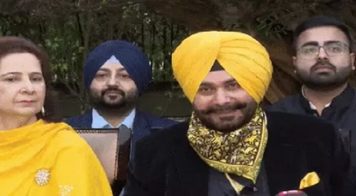 ਕੈਂਸਰ ਦੇ ਇਲਾਜ ਦੀ ਖੁਰਾਕ ਦੱਸ ਕੇ ਬੁਰੀ ਤਰ੍ਹਾਂ ਫਸੇ ਨਵਜੋਤ ਸਿੱਧੂ, 850 ਕਰੋੜ ਦਾ ਕਾਨੂੰਨੀ ਨੋਟਿਸ ਜਾਰੀ