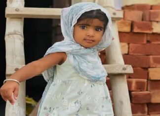 ਖੇਡਦਿਆਂ-ਖੇਡਦਿਆਂ ਮੌਤ ਦੇ ਮੂੰਹ ‘ਚ ਗਈ ਡੇਢ ਸਾਲ ਦੀ ਮਾਸੂਮ ਬੱਚੀ, ਪਰਿਵਾਰ ਦੇ ਪੈਰਾਂ ਥੱਲੋਂ ਖਿਸਕੀ ਜ਼ਮੀਨ