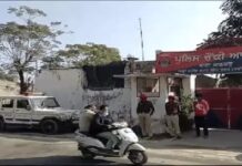 ਨਵਾਂਸ਼ਹਿਰ ਦੀ ਪੁਲਿਸ ਚੌਕੀ ‘ਚ ਮਿਲਿਆ ਬੰਬ, ਧਮਾਕੇ ਦੀ ਖਬਰ ਸੁਣਦੇ ਹੀ ਚੌਕੀ ਵੱਲ ਦੌੜੇ ਅਫਸਰ