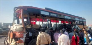 ਸਵਾਰੀਆਂ ਨਾਲ ਭਰੀ ਬੱਸ ਤੇ ਟਰੈਕਟਰ-ਟਰਾਲੀ ਦੀ ਭਿਆਨਕ ਟੱਕਰ, 2 ਲੋਕਾਂ ਦੀ ਮੌਤ, ਕਈ ਜ਼ਖਮੀ