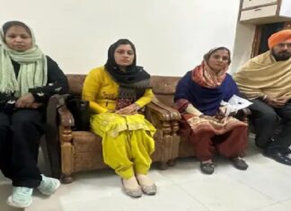 ਲੁਧਿਆਣਾ : ਸਕੂਲ ‘ਚ ਮਹਿਲਾ ਅਧਿਆਪਕ ਨਾਲ ਕਮਰੇ ‘ਚ ਬੰਦ ਕਰ ਕੇ ਕੁੱਟਮਾਰ, ਬਿਨਾਂ ਨੋਟਿਸ ਦਿੱਤੇ ਕੱਢਿਆ ਨੌਕਰੀ ਤੋਂ