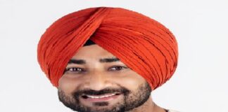 ਨਾਲਾਗੜ੍ਹ ‘ਚ ਪੰਜਾਬੀ ਸਿੰਗਰ ਰਣਜੀਤ ਬਾਵਾ ਦਾ ਵਿਰੋਧ, ਹਿੰਦੂਆਂ ਦੀਆਂ ਭਵਨਾਵਾਂ ਨੂੰ ਠੇਸ ਪਹੁੰਚਾਉਣ ਦੀ ਦੋਸ਼