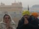ਬਾਲੀਵੁੱਡ ਅਦਾਕਾਰ ਸੁਨੀਲ ਸ਼ੈਟੀ ਆਪਣੇ ਪਤਨੀ ਨਾਲ ਸ੍ਰੀ ਹਰਿਮੰਦਰ ਸਾਹਿਬ ਹੋਏ ਨਤਮਸਤਕ, ਨਵੇਂ ਸਾਲ ‘ਤੇ ਲਿਆ ਗੁਰੂ ਸਾਹਿਬ ਦਾ ਆਸ਼ੀਰਵਾਦ
