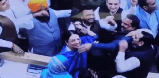 ਚੰਡੀਗੜ੍ਹ ਮੇਅਰ ਚੋਣ ‘ਚ ਕਰਾਸ ਵੋਟਿੰਗ ਕਰਨ ਵਾਲਿਆਂ ਦੀ ਹੋਵੇਗੀ ਪਛਾਣ, ਕਾਂਗਰਸ ਤੇ ਆਪ ਨੇ ਮੰਥਨ ਕੀਤਾ ਸ਼ੁਰੂ