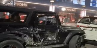 ਤੇਜ਼ ਰਫਤਾਰ ਕਾਰ ਦੀ ਬ੍ਰੇਕ ਹੋਈ ਫੇਲ, ਫਾਰਚੂਨਰ ਸਣੇ 5 ਗੱਡੀਆਂ ਨੂੰ ਮਾਰੀ, ਲੋਕਾਂ ਨੇ ਕਾਰ ਚਾਲਕ ਦਾ ਚਾੜ੍ਹਿਆ ਕੁੱਟਾਪਾ