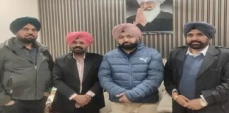 ਵੱਡੀ ਖਬਰ ! ਪੰਜਾਬ ਦੇ ਡੀਸੀ ਦਫਤਰਾਂ ਦੇ ਮੁਲਾਜ਼ਮ ਨਹੀਂ ਕਰਨਗੇ ਹੜਤਾਲ, ਮੰਤਰੀ ਮੁੰਡੀਆਂ ਨਾਲ ਮੁਲਾਕਾਤ ਤੋਂ ਬਾਅਦ ਹੜਤਾਲ ਕੀਤੀ ਰੱਦ