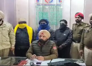 ਲੁਧਿਆਣਾ ‘ਚ ਗਊ ਤਸਕਰੀ ਕਰਨ ਵਾਲੇ ਗਿਰੋਹ ਦਾ ਪਰਦਾਫਾਸ਼, ਪੰਜਾਬ ਪੁਲਿਸ ਦੇ ਹੋਮ ਗਾਰਡ ਸਣੇ 3 ਤਸਕਰ ਗ੍ਰਿਫਤਾਰ