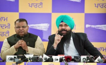 ਪੰਜਾਬੀਆਂ ਵਿਰੁੱਧ ਪ੍ਰਵੇਸ਼ ਵਰਮਾ ਦੀਆਂ ਟਿੱਪਣੀਆਂ BJP ਦੇ ਡੂੰਘੇ ਪੱਖਪਾਤ ਨੂੰ ਕਰਦੀਆਂ ਉਜਾਗਰ : ਮਲਵਿੰਦਰ ਕੰਗ