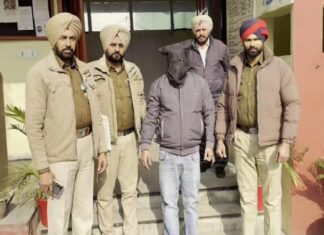 ਲੁਧਿਆਣਾ : ਪਤਨੀ ਨਾਲ ਕਲੇਸ਼ ਹੋਣ ‘ਤੇ ਰਸਤੇ ‘ਚ ਕਾਰ ਰੋਕ ਕੇ ਪਤੀ ਨੇ ਕੀਤਾ ਕਤਲ, ਫਿਰ ਲੁੱਟ ਦੀ ਰਚੀ ਝੂਠੀ ਕਹਾਣੀ